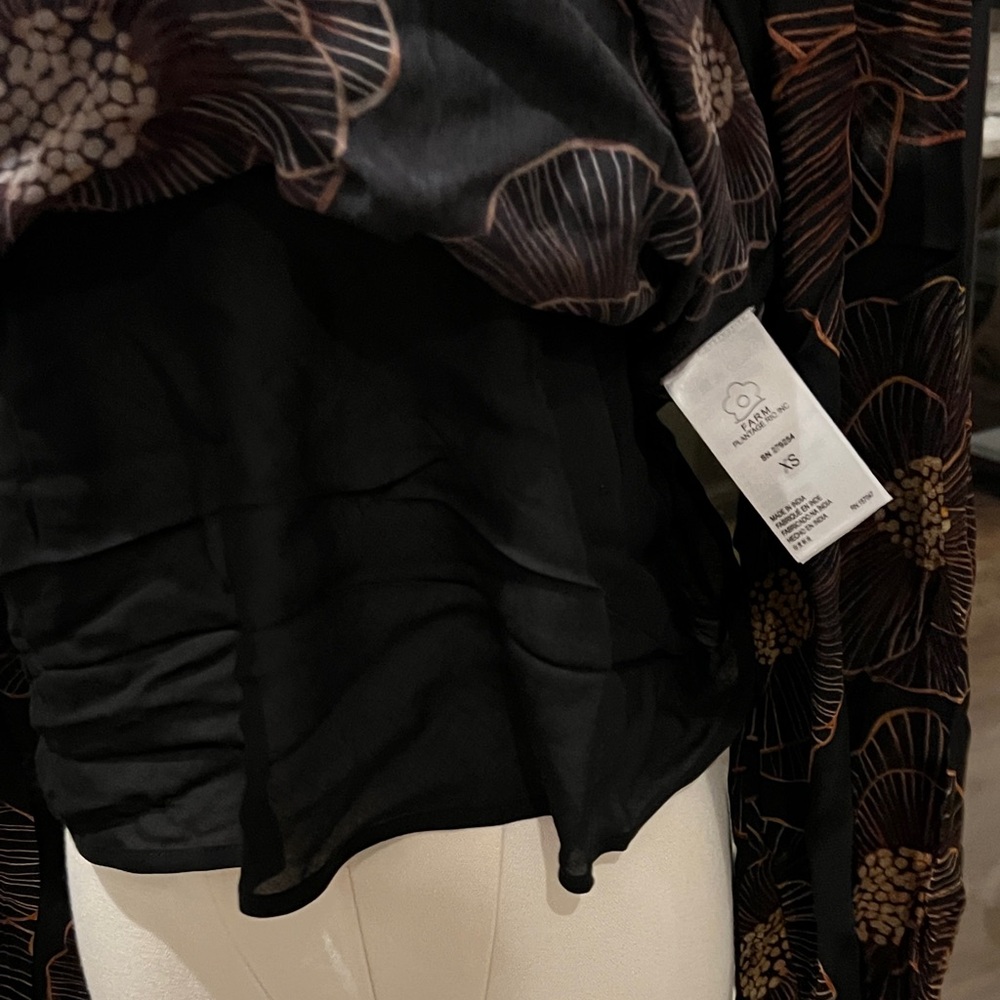 FARM Rio Black and Brown Floral Blouse - Picture 4 of 6
